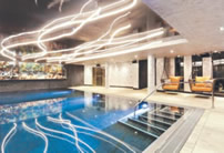 Novotel London - swimming